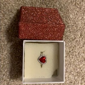 A metal ring (not plastic)